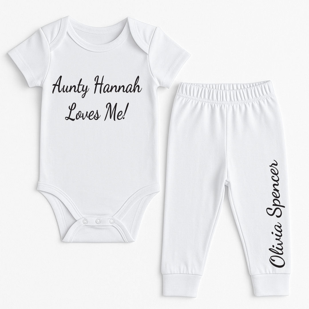 
Personalised baby outfit with white vest and optional pants – perfect for creating custom messages or names for your little one.